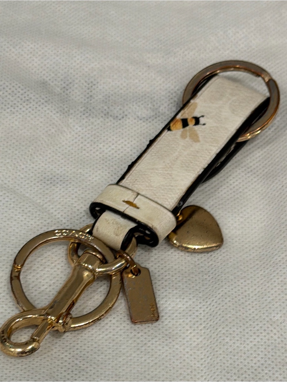 Coach White Leather Key & Card Holder with Gold Hardware - Picture 5 of 5